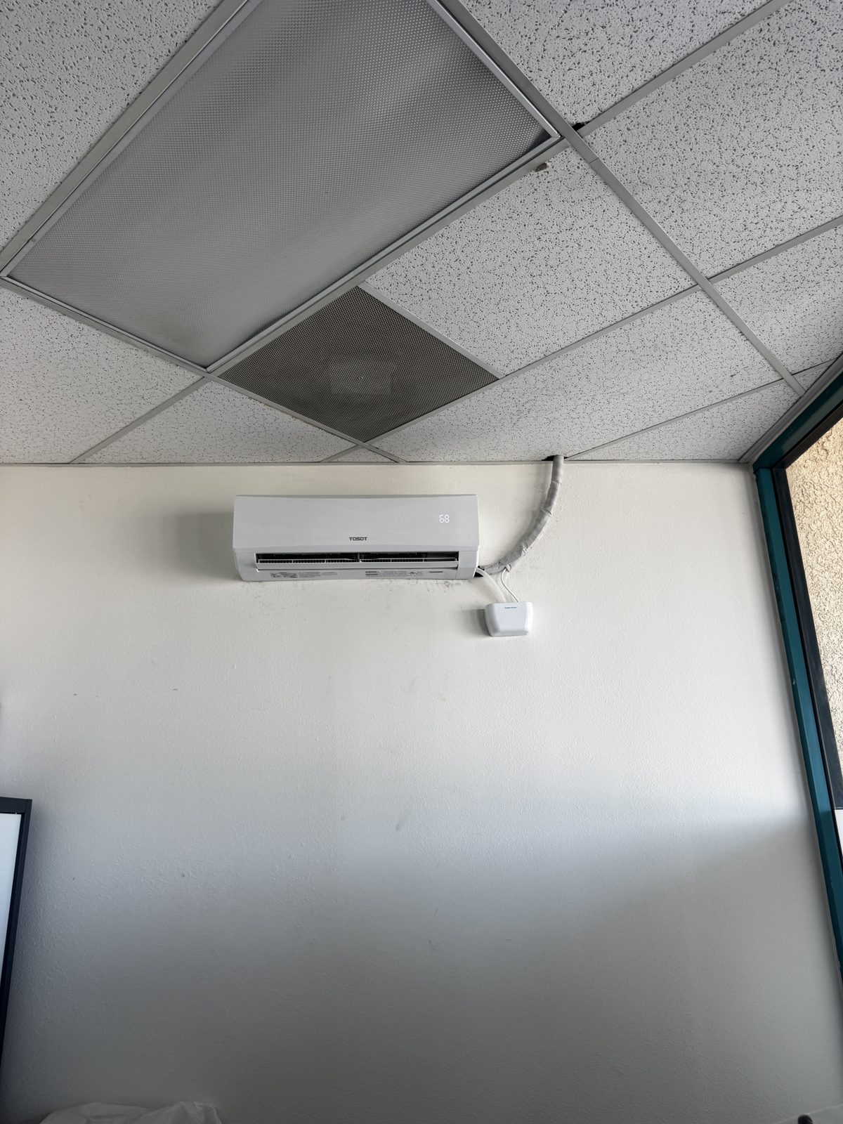 Corona AC Repair: Wall-Mounted Unit Service