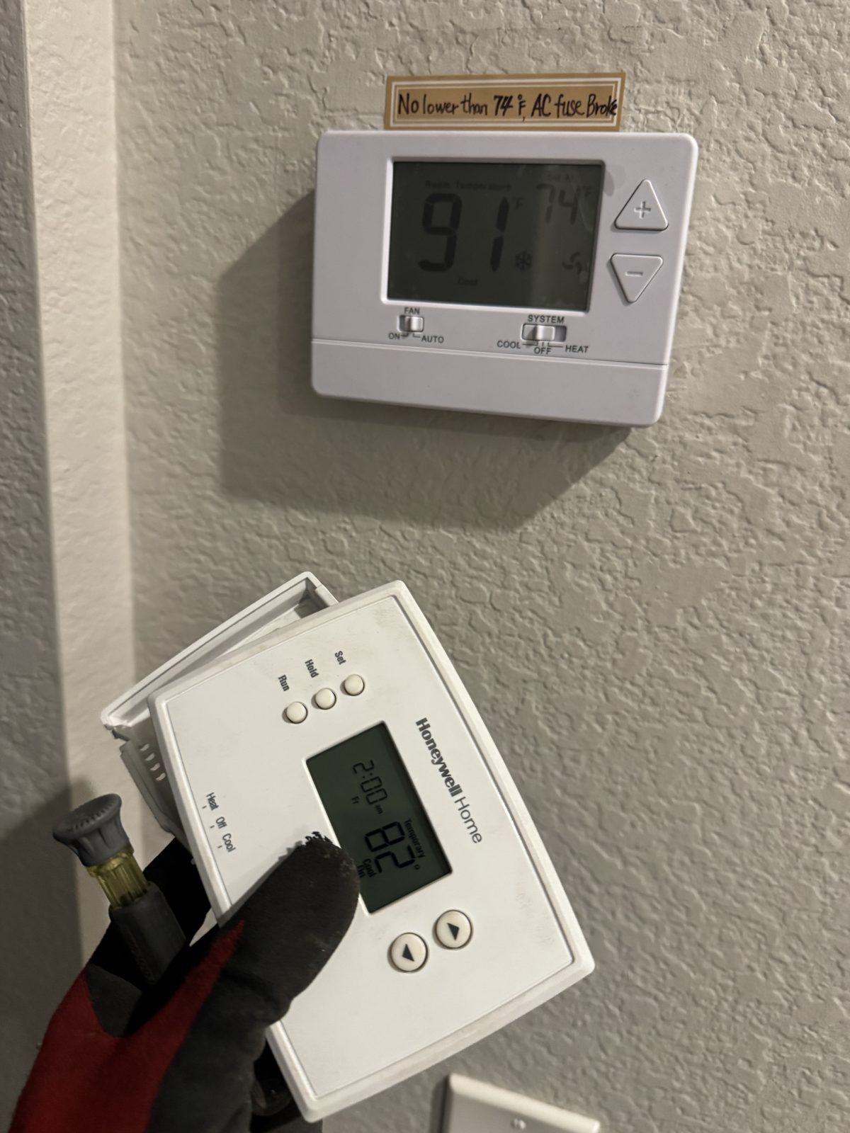 Eastvale HVAC Repair: Thermostat and Capacitor Service photo