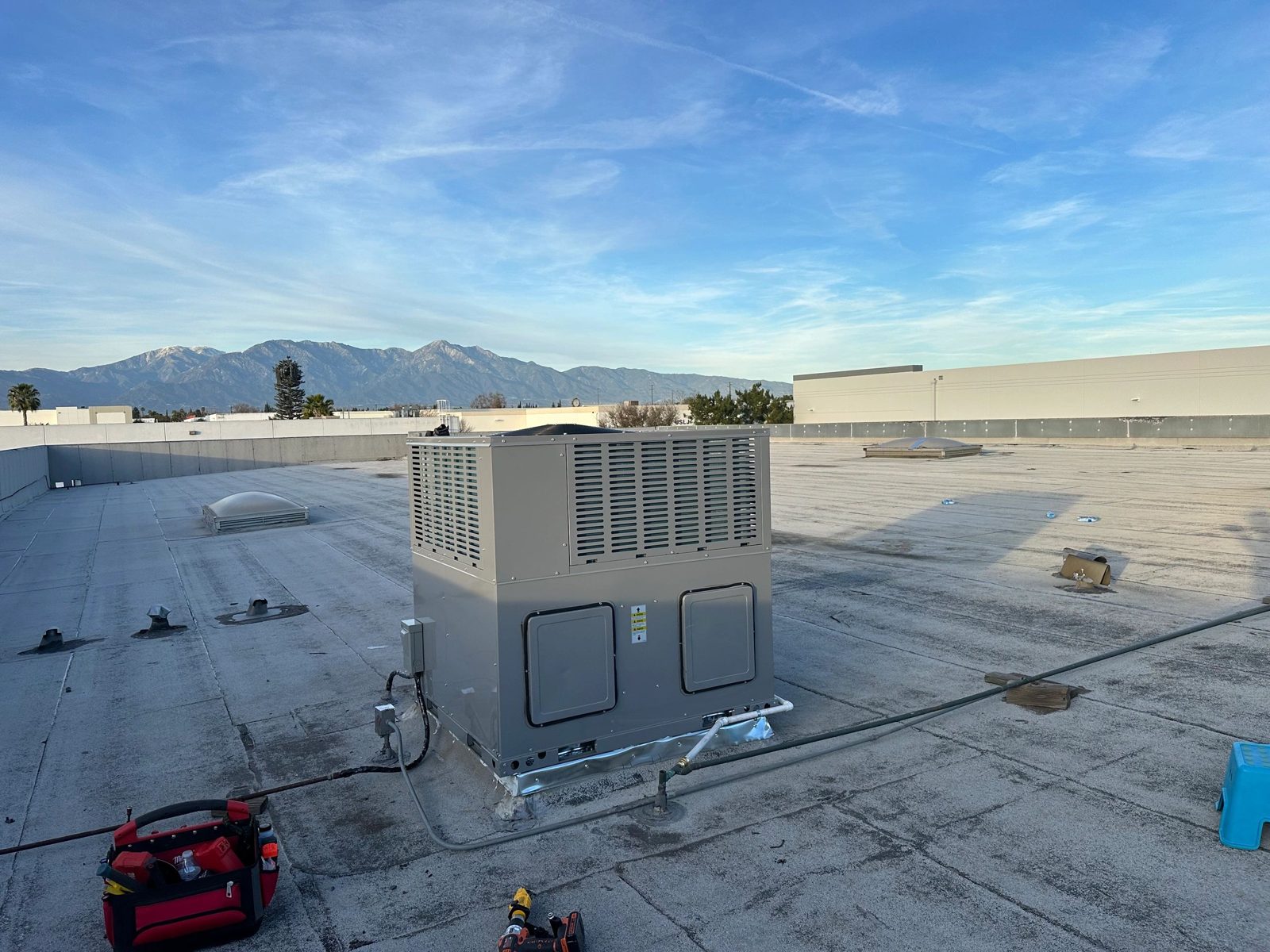 Planning Rooftop Package Heat Pump Projects photo
