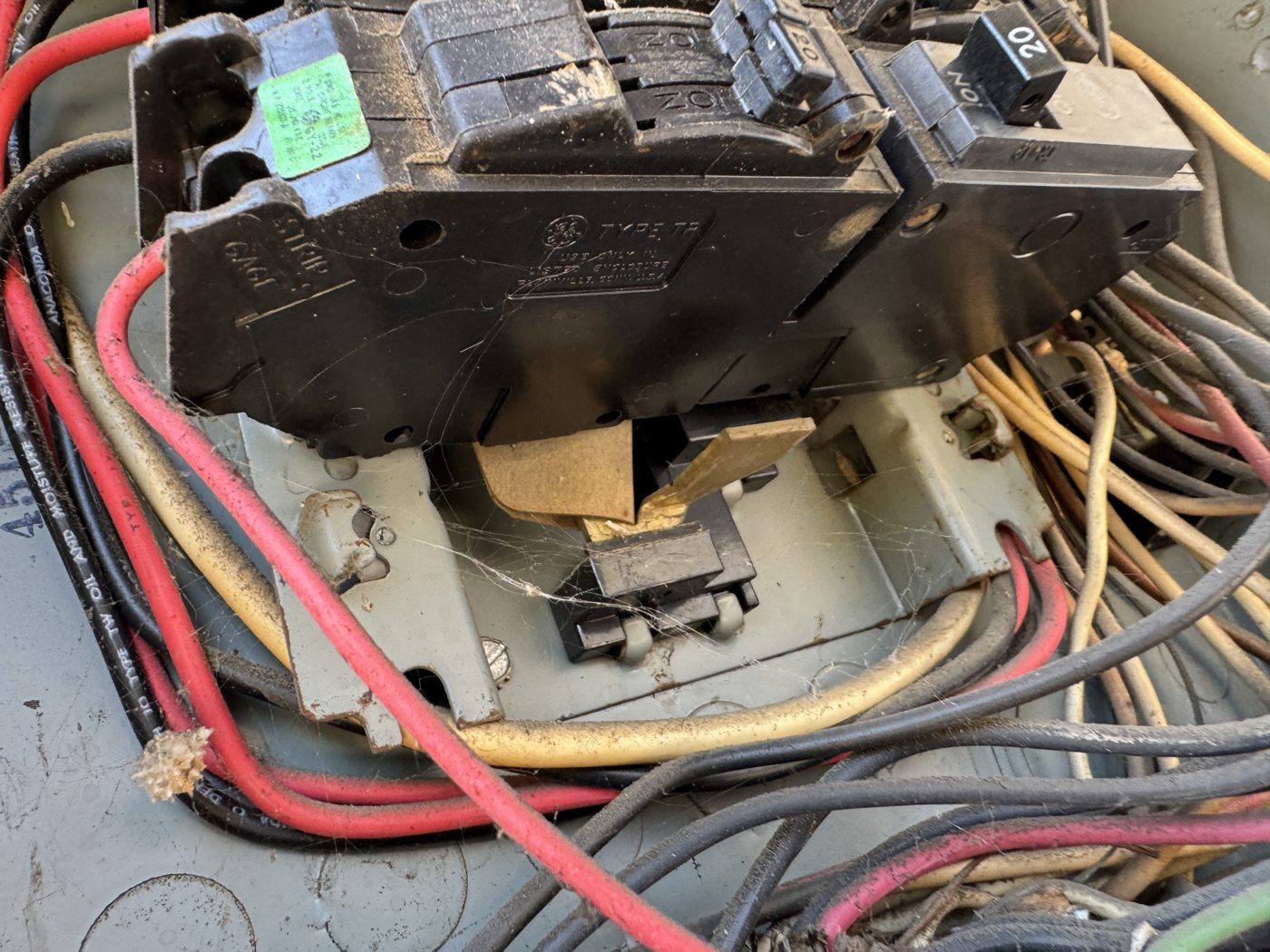 Smart Thermostats Worth It? AC Repair in Eastvale Guide