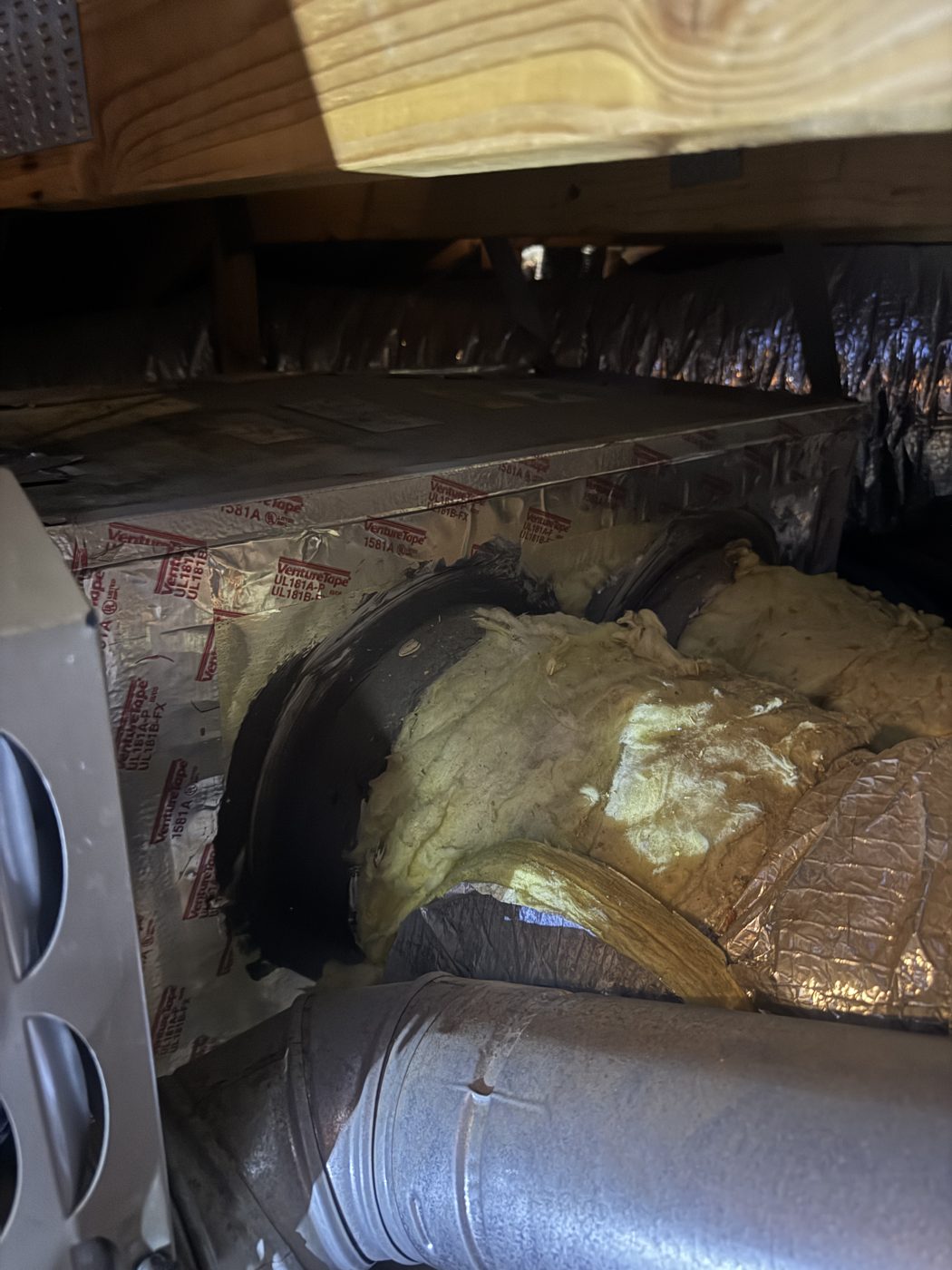 Choosing an HVAC Contractor in Pomona: Key Factors
